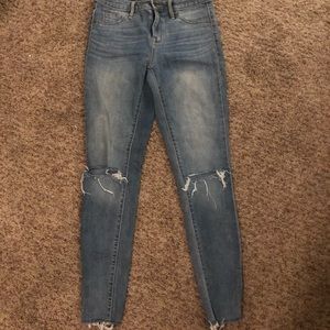Skinny ripped jeans